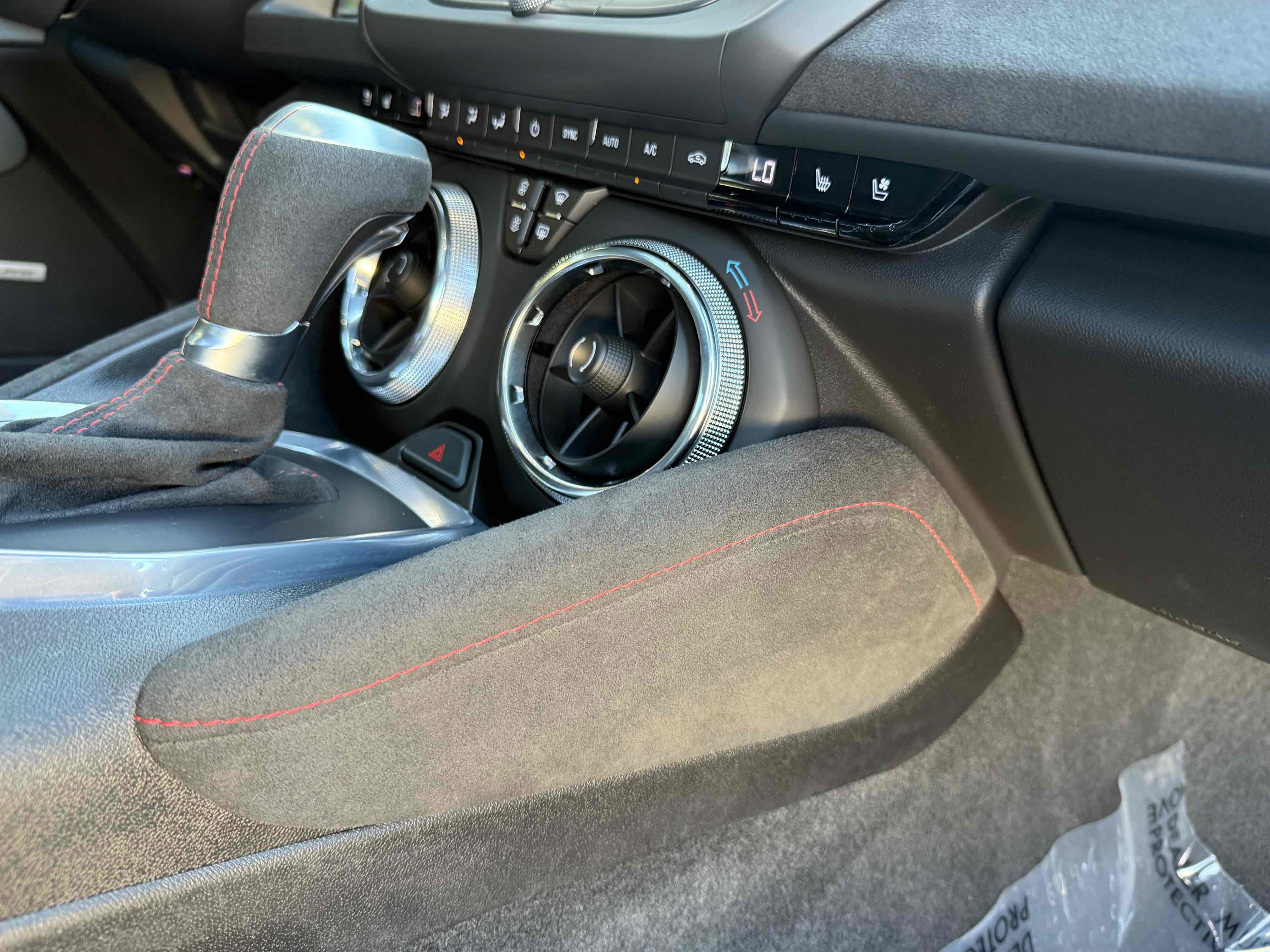 Used 2018 Chevrolet Camaro ZL1 image 25