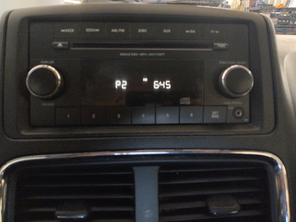 Used 2015 Dodge Grand Caravan American Value Package image 25