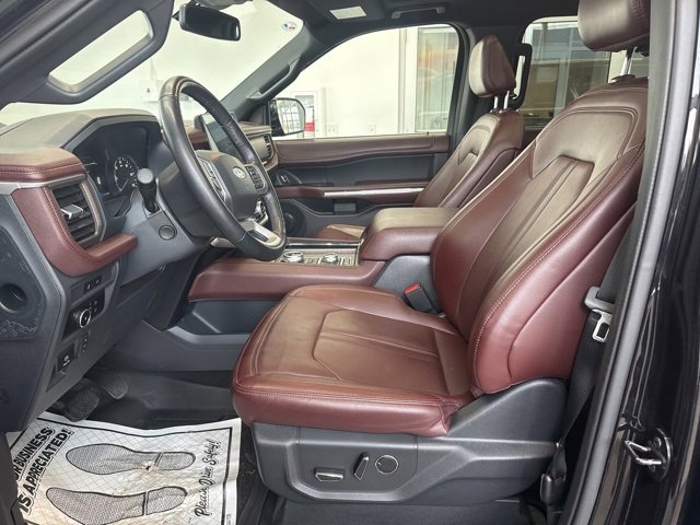 Used 2024 Ford Expedition Max Limited image 24