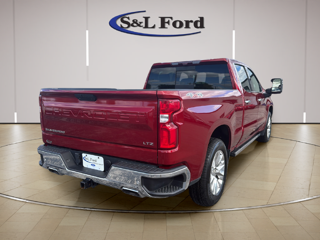 Used 2021 Chevrolet Silverado 1500 LTZ w/ LTZ Premium Package AWD/4WD image 7