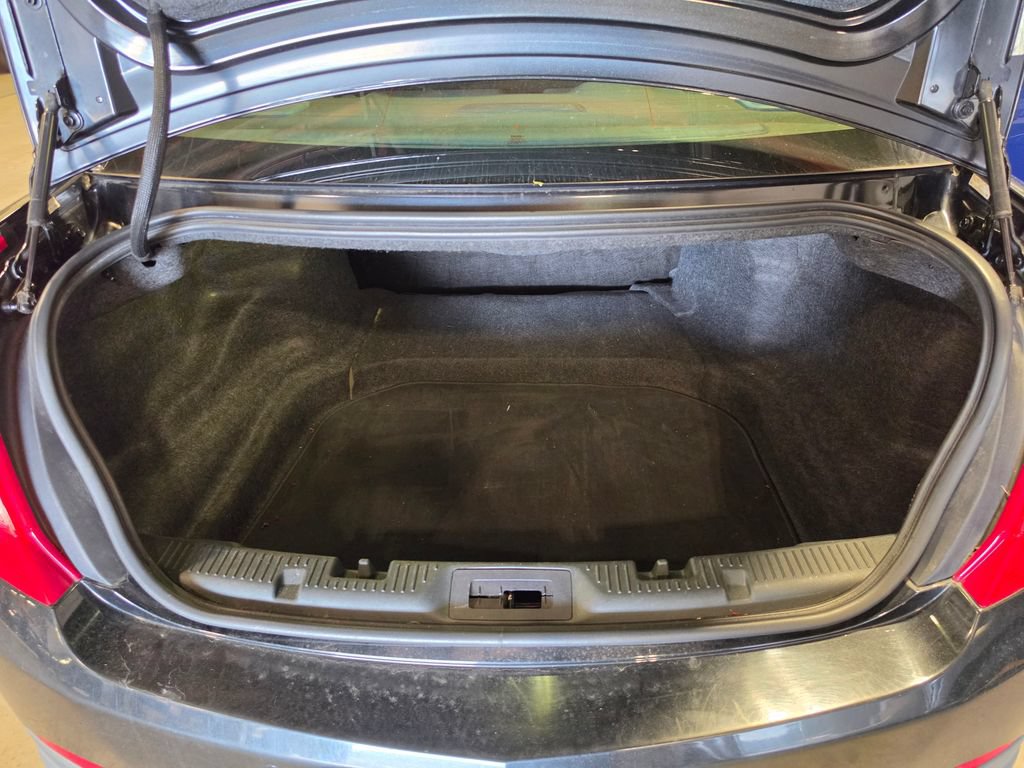 Used 2014 Lincoln MKS AWD w/ Equipment Group 201A image 8