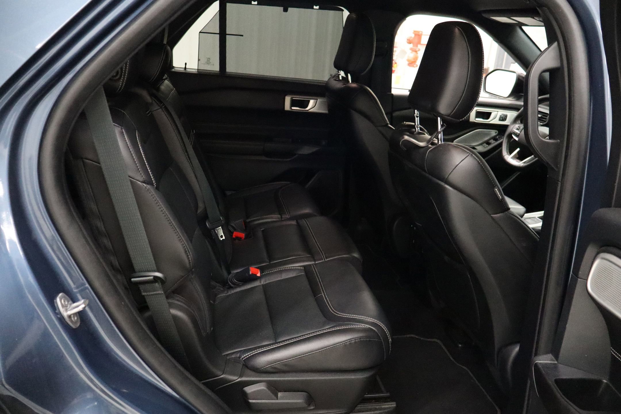Certified 2020 Ford Explorer ST w/ Premium Technology Package image 28