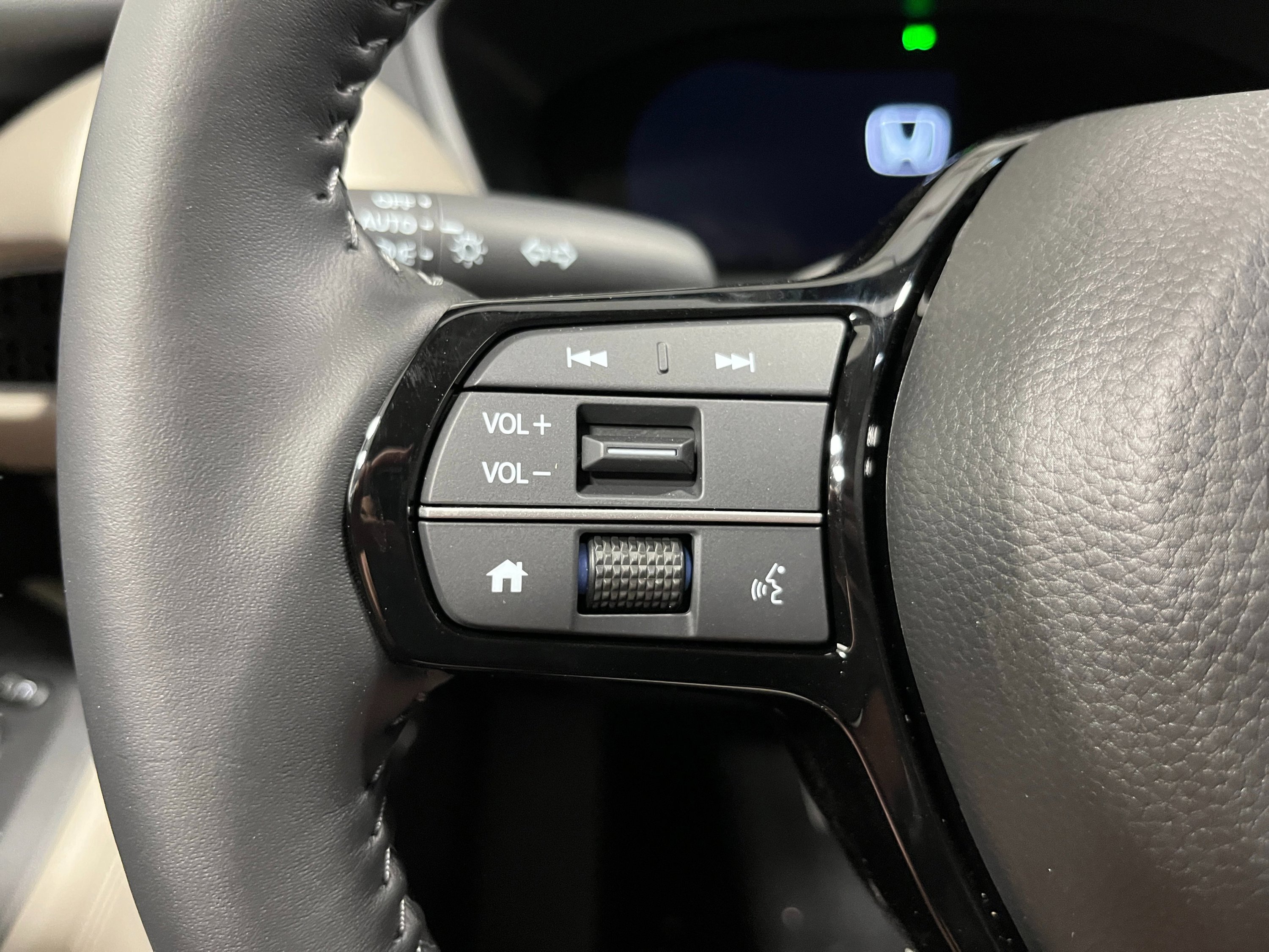 New 2027 Honda HR-V EX-L image 16