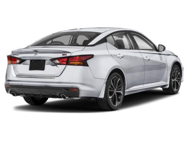 New 2025 Nissan Altima 2.5 SR AWD/4WD image 2