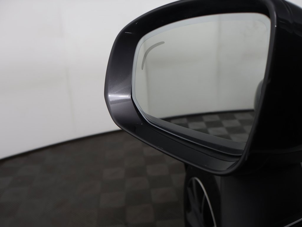 Used 2024 Volvo XC90 B6 Ultimate w/ Protection Package Premier image 42