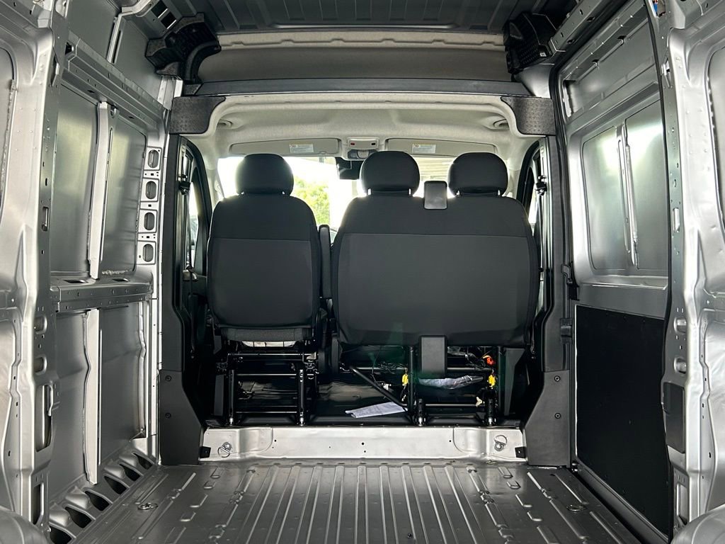 Used 2025 RAM ProMaster 1500 FWD image 29