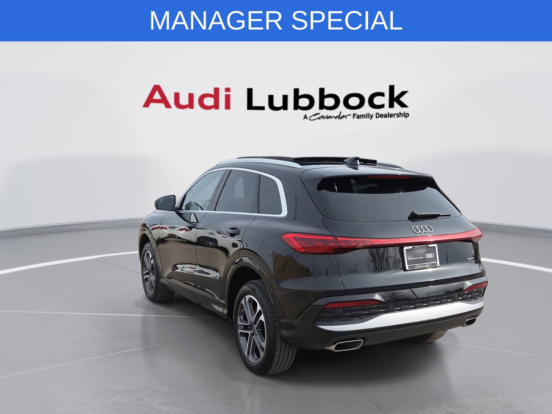 Certified 2025 Audi Q5 Premium w/ Convenience Package AWD/4WD image 7