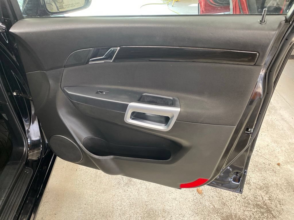 Used 2015 Chevrolet Captiva Sport LT FWD image 18