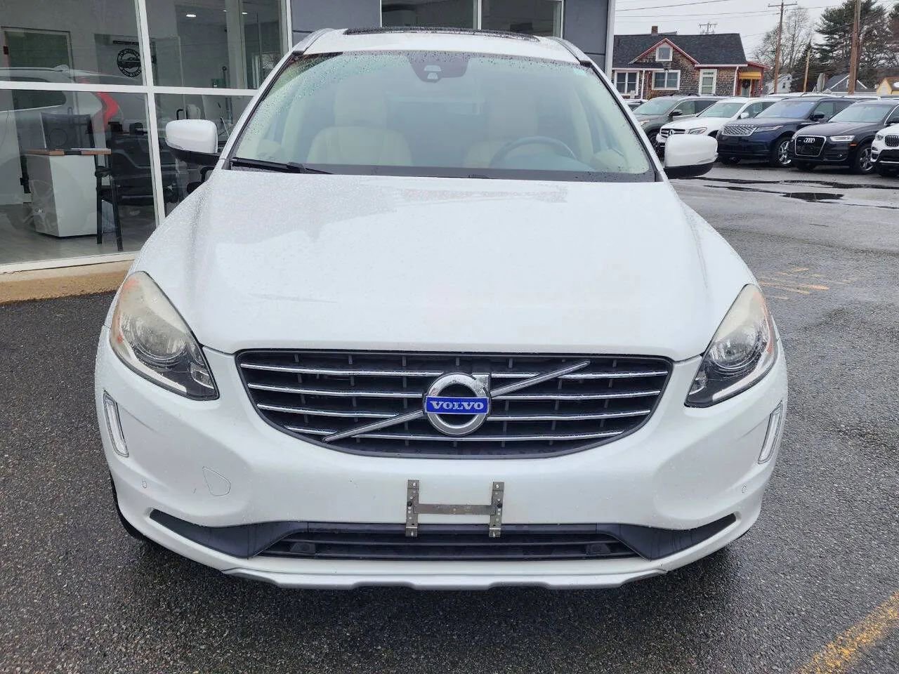 Used 2015 Volvo XC60 T6 Platinum AWD/4WD image 2