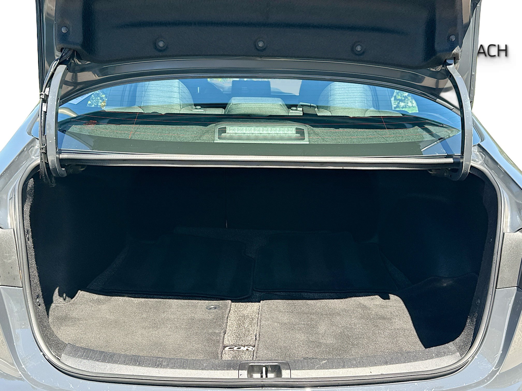 Used 2025 Toyota Corolla SE FWD image 21