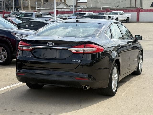 Used 2018 Ford Fusion S FWD image 4