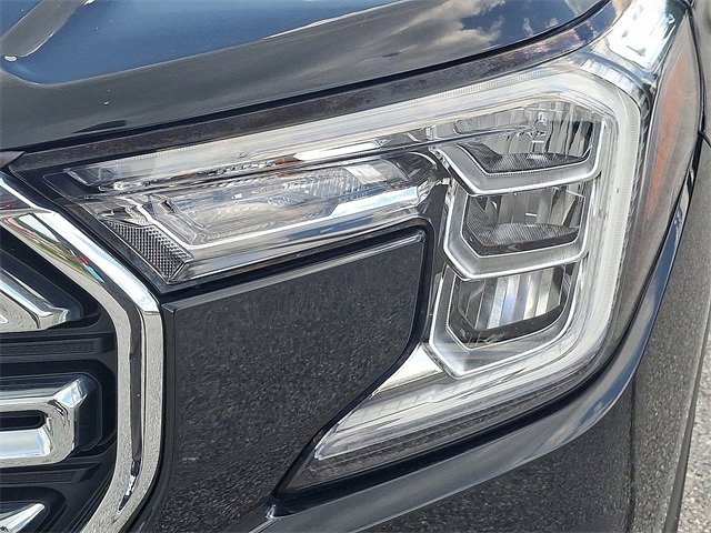 Certified 2022 GMC Terrain SLT w/ Infotainment Package II image 13