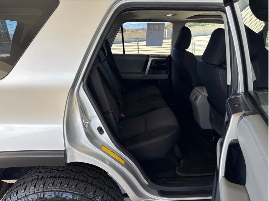 Used 2010 Toyota 4Runner Trail image 13