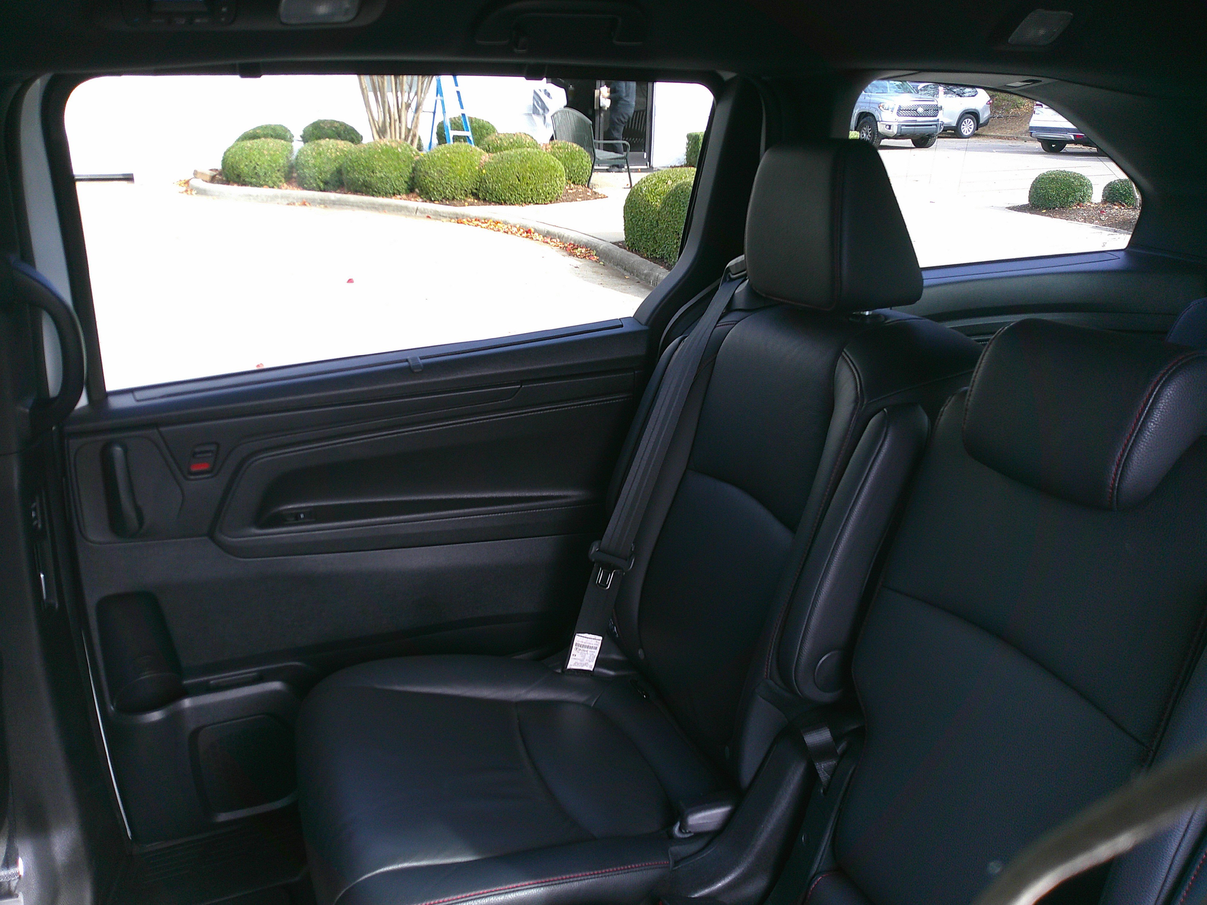 Used 2023 Honda Odyssey Sport image 31