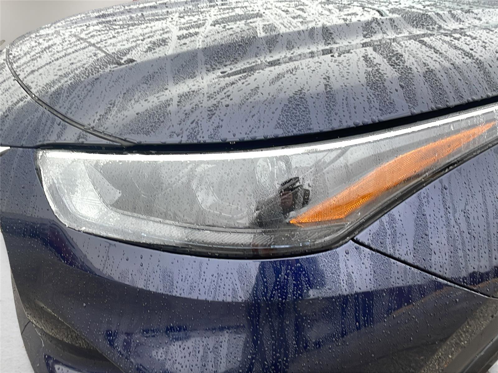 Used 2025 Toyota Highlander XLE image 9