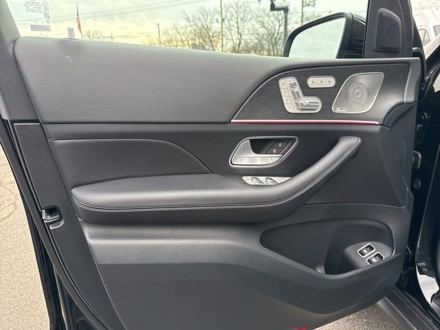 Used 2025 Mercedes-Benz GLE 450e 4MATIC image 35