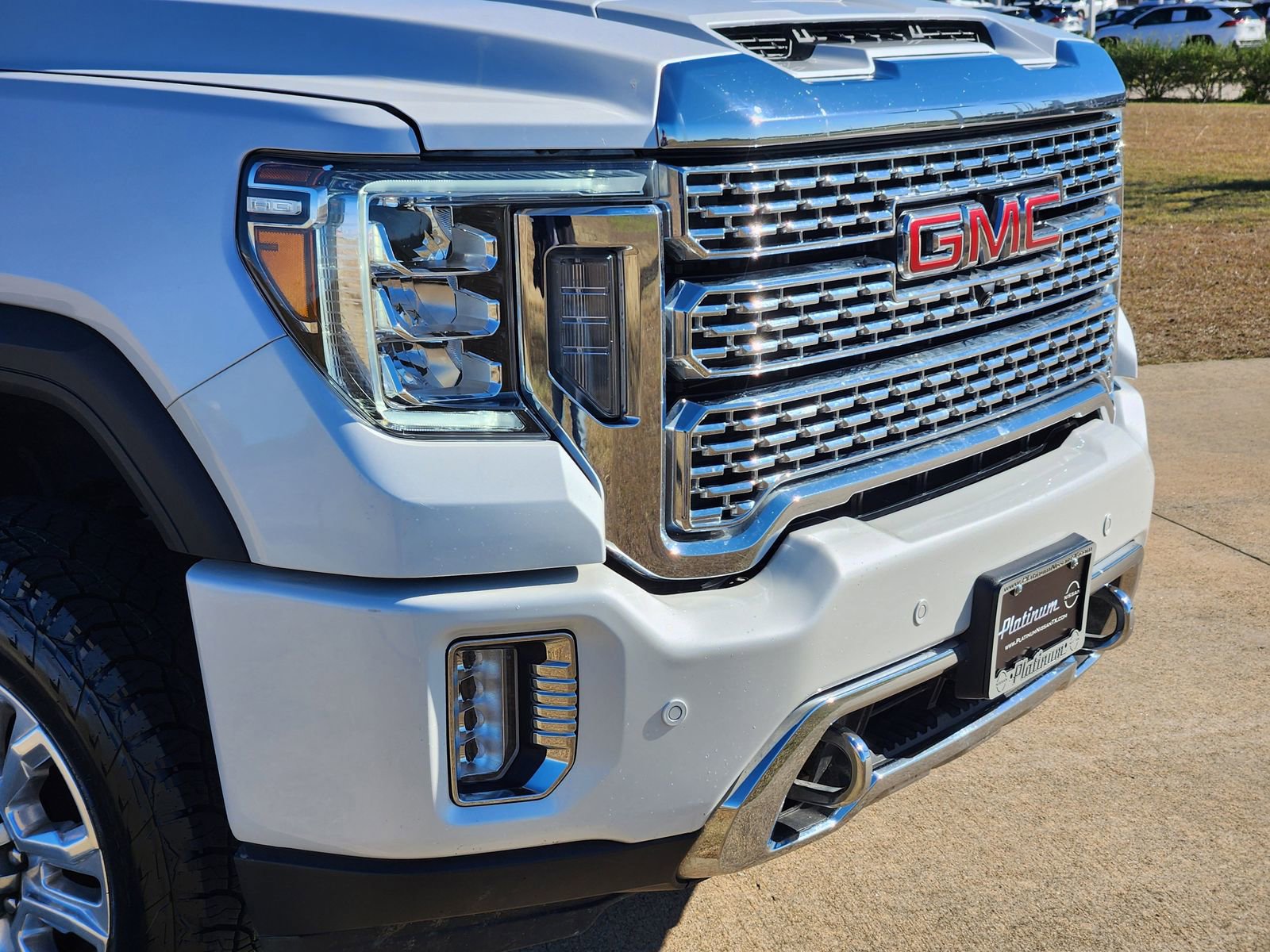 Used 2023 GMC Sierra 2500 Denali w/ Denali Ultimate Package image 12
