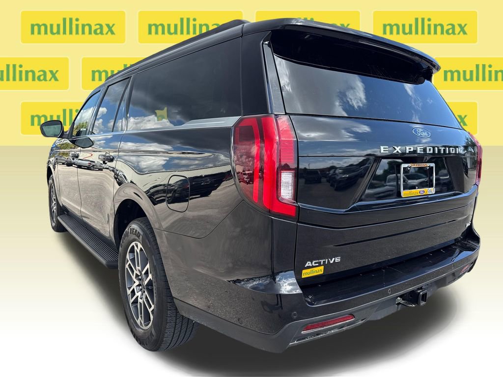 Used 2025 Ford Expedition Max Active RWD image 10