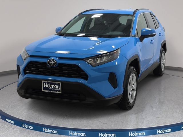 Used 2019 Toyota RAV4 LE w/ All Weather Liner Package AWD/4WD image 1
