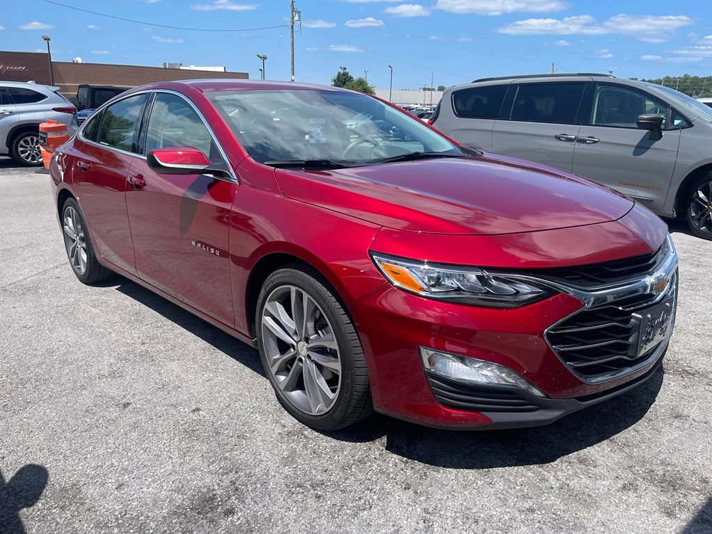 Used 2023 Chevrolet Malibu LT FWD image 2