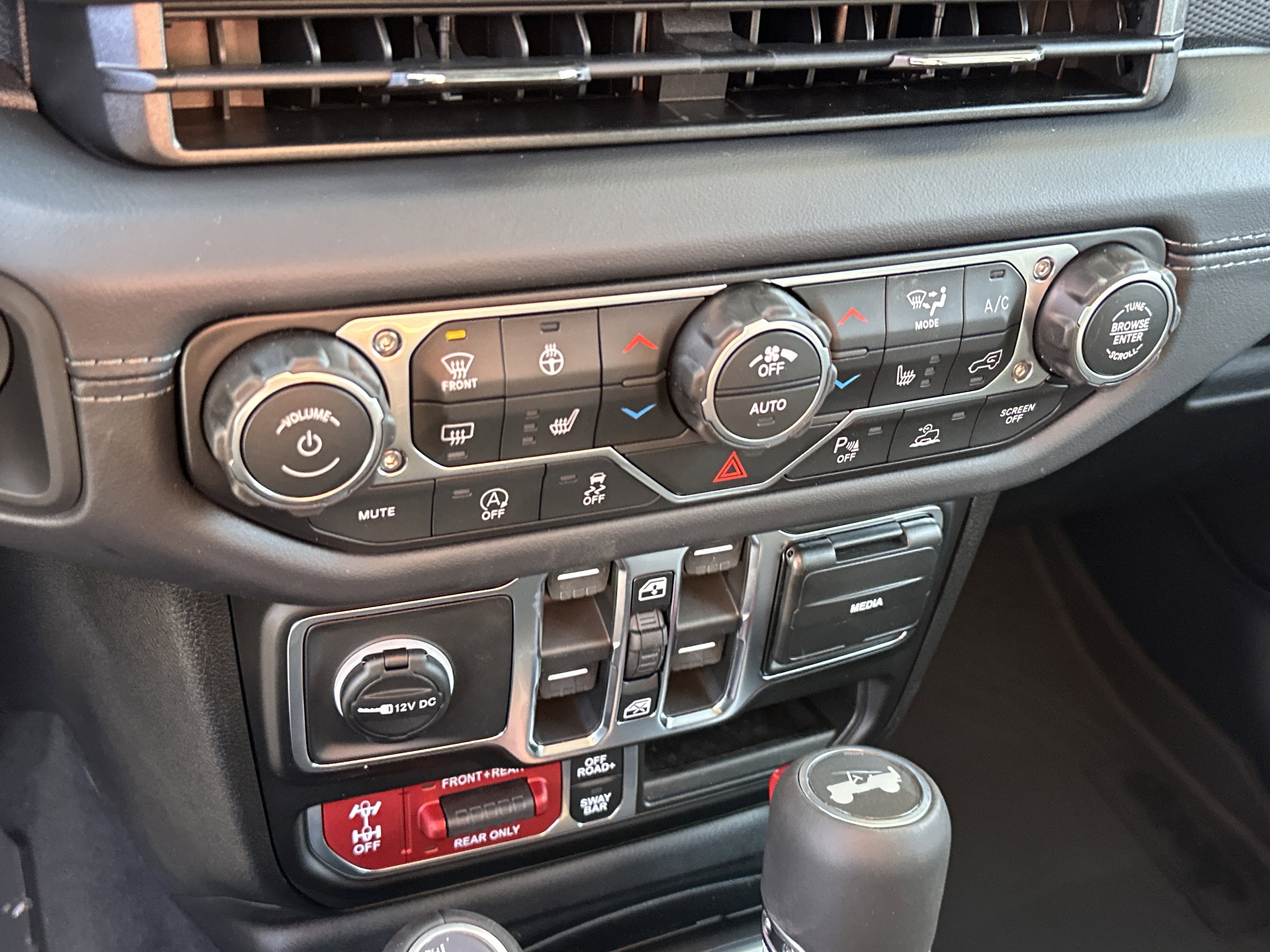 New 2026 Jeep Wrangler Unlimited Rubicon image 6