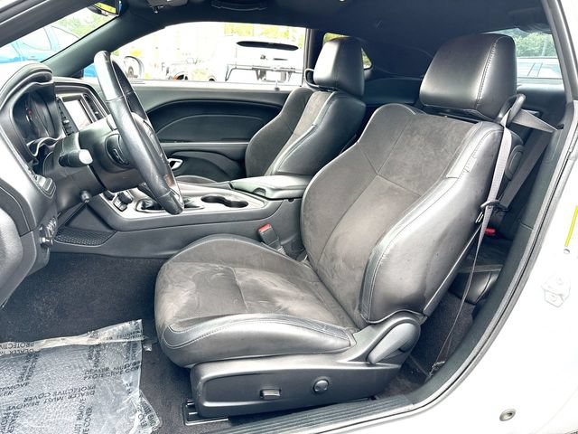 Used 2022 Dodge Challenger R/T w/ Plus Package RWD image 11