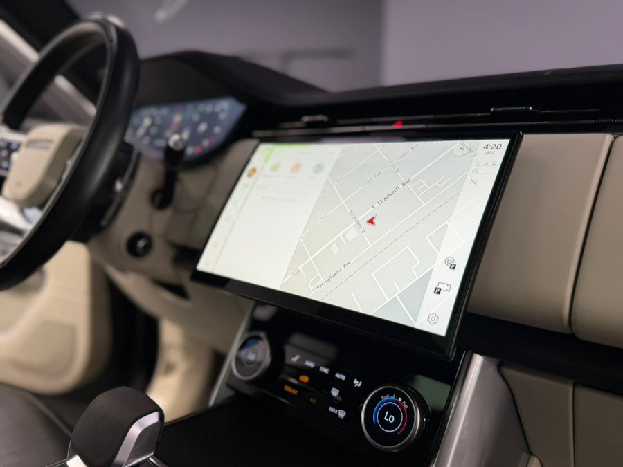 Used 2023 Land Rover Range Rover SE AWD/4WD image 71
