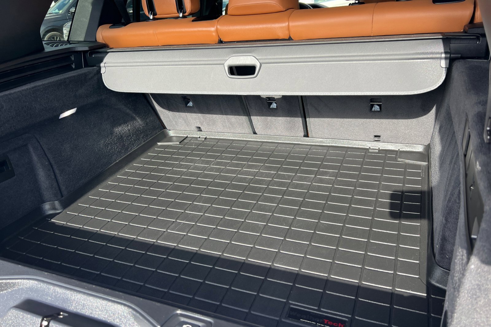 Used 2022 BMW X5 xDrive40i w/ Parking Assistance Package image 16