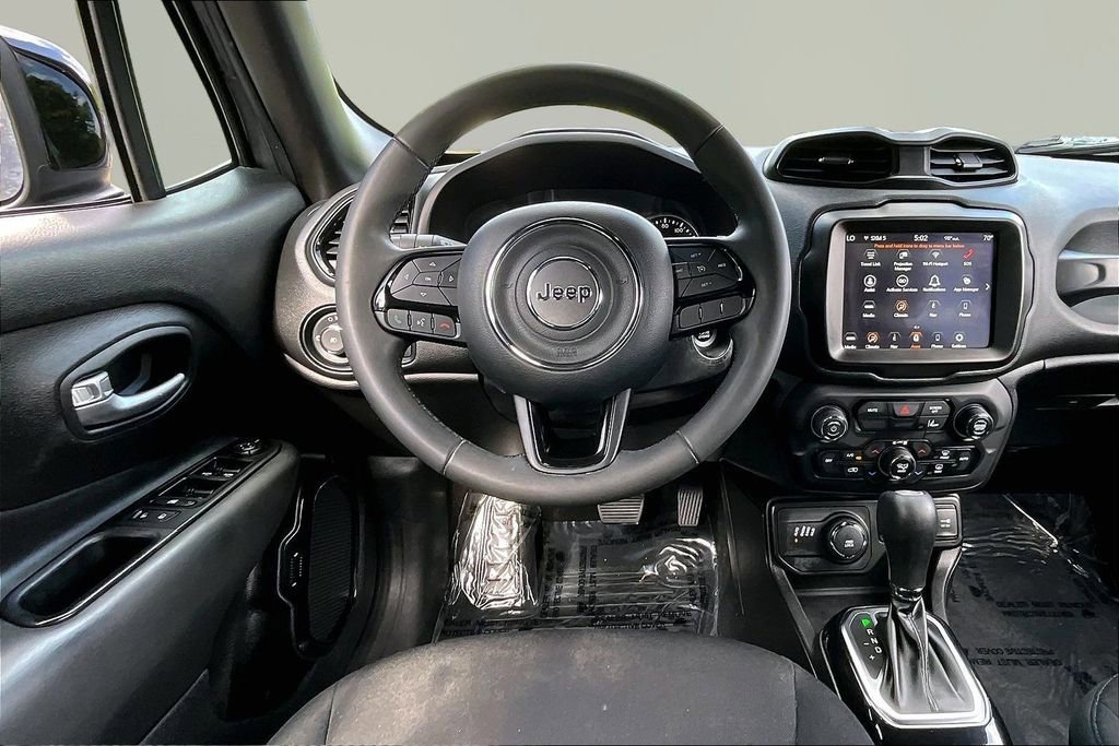 Used 2022 Jeep Renegade Altitude AWD/4WD image 8