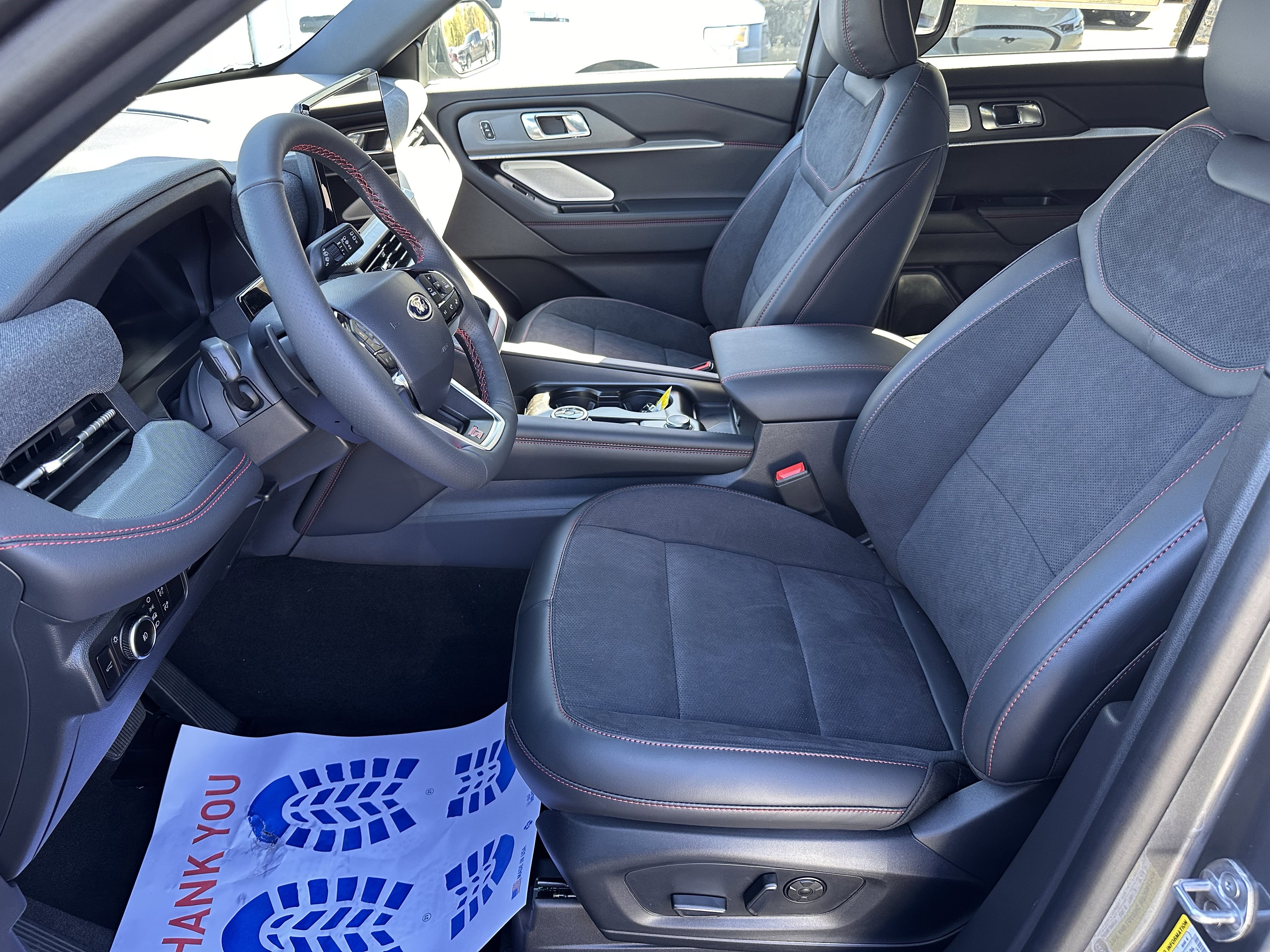 New 2026 Ford Explorer ST image 10
