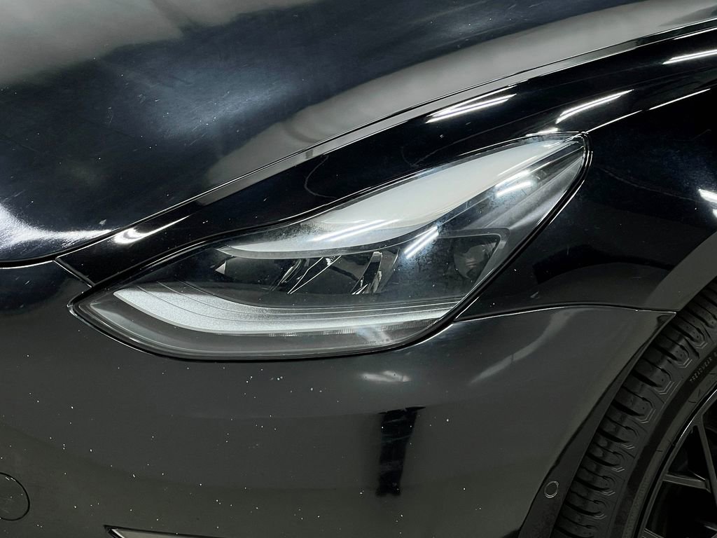 Used 2021 Tesla Model 3 Standard Range Plus image 31