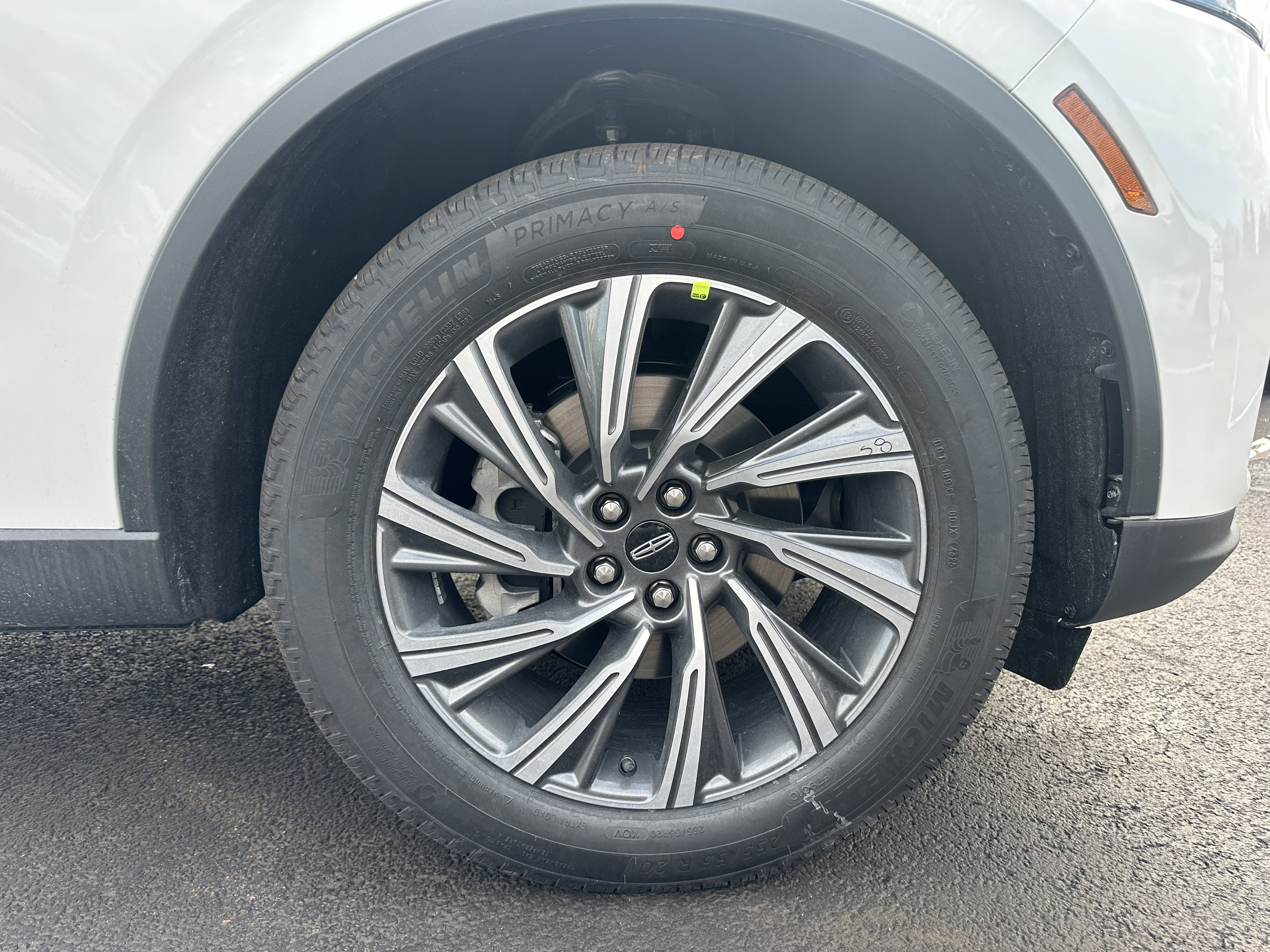 New 2026 Lincoln Aviator AWD image 9