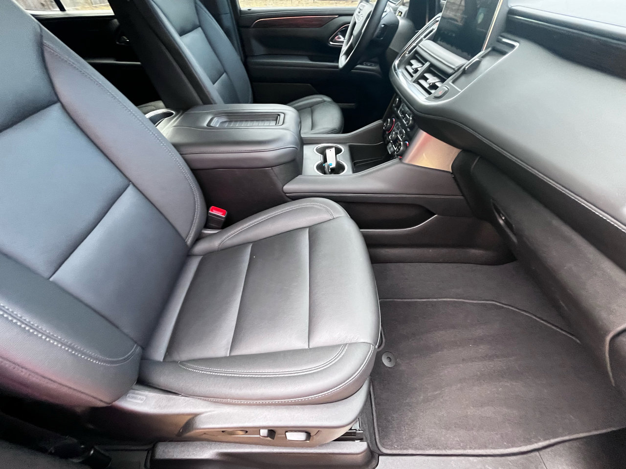Used 2023 Chevrolet Tahoe Z71 w/ Z71 Off-Road Package image 77