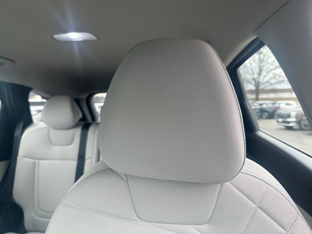 Certified 2025 Hyundai Tucson SE image 22