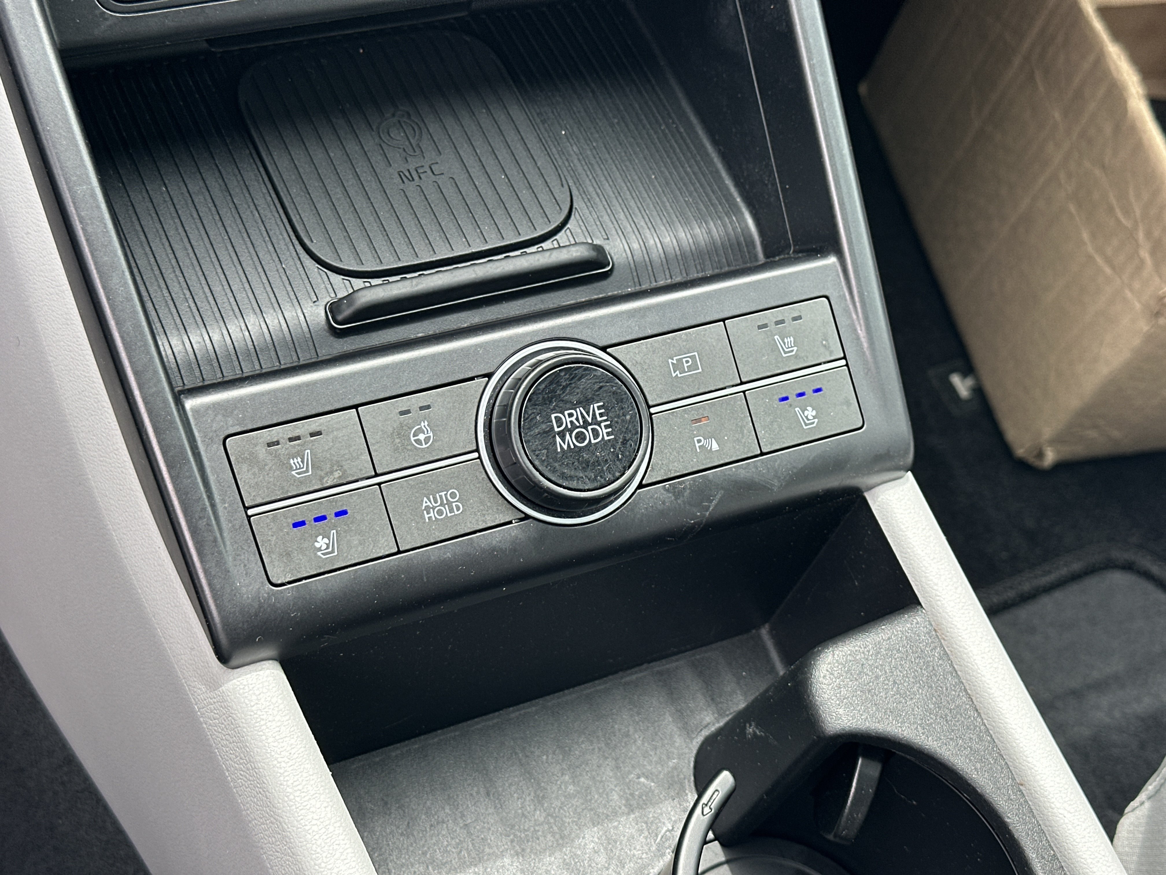 Used 2025 Hyundai Kona Limited image 34