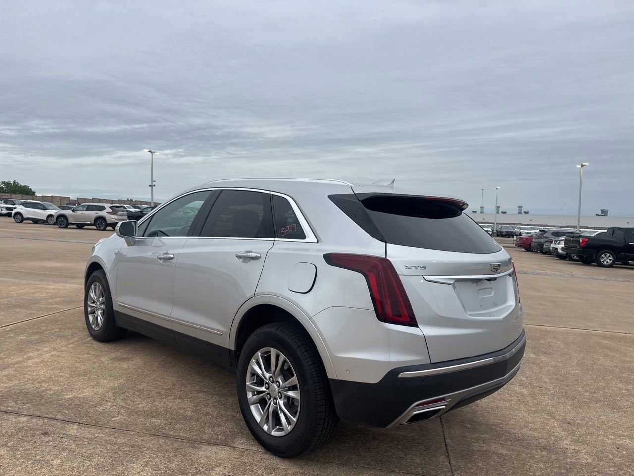 Used 2020 Cadillac XT5 Premium Luxury FWD image 13