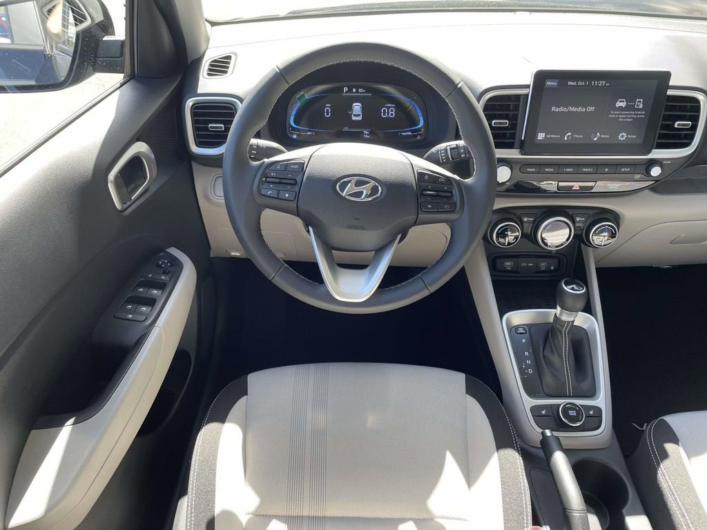 New 2026 Hyundai Venue SEL image 11