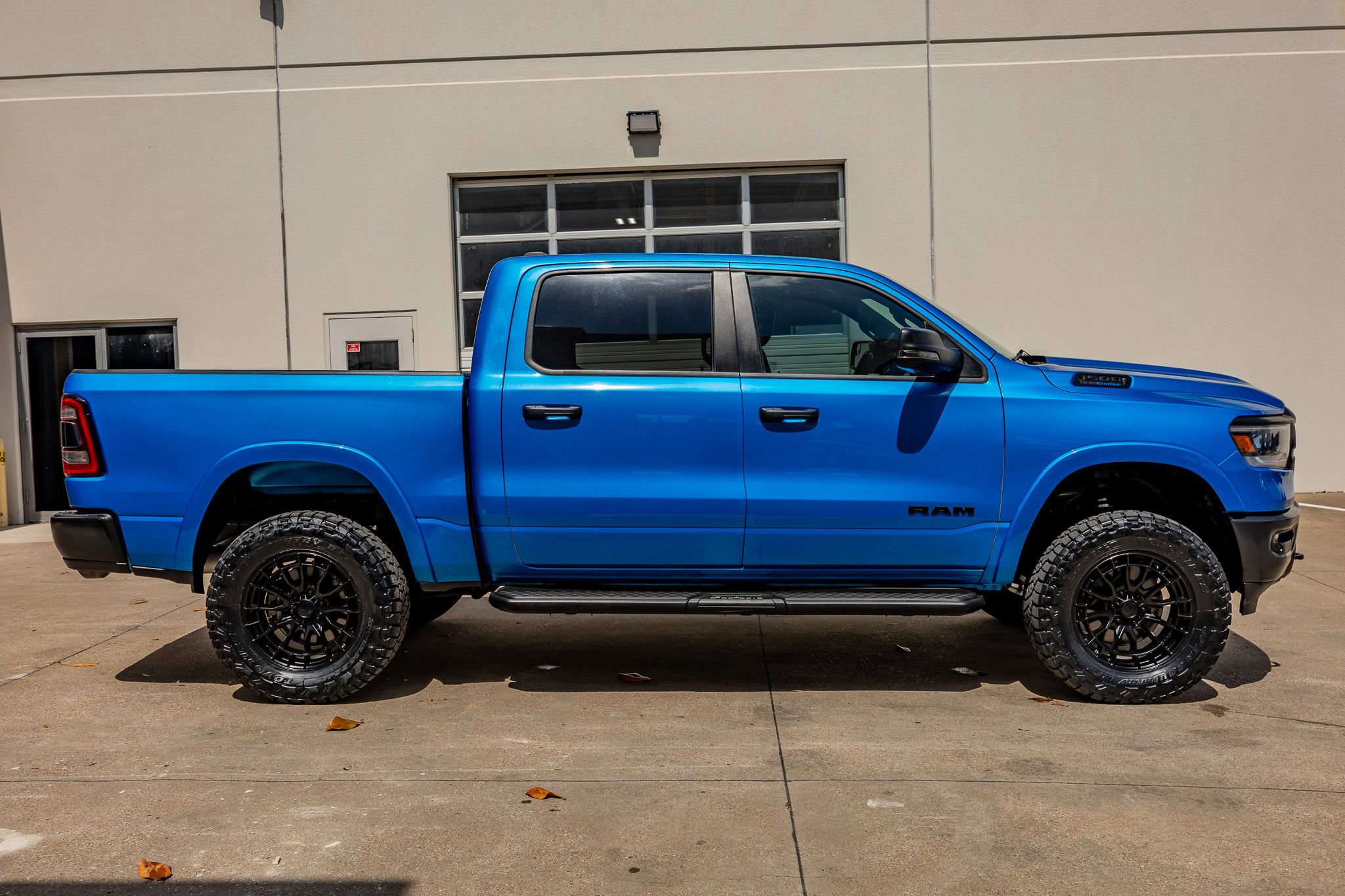 Used 2023 RAM 1500 Big Horn image 11