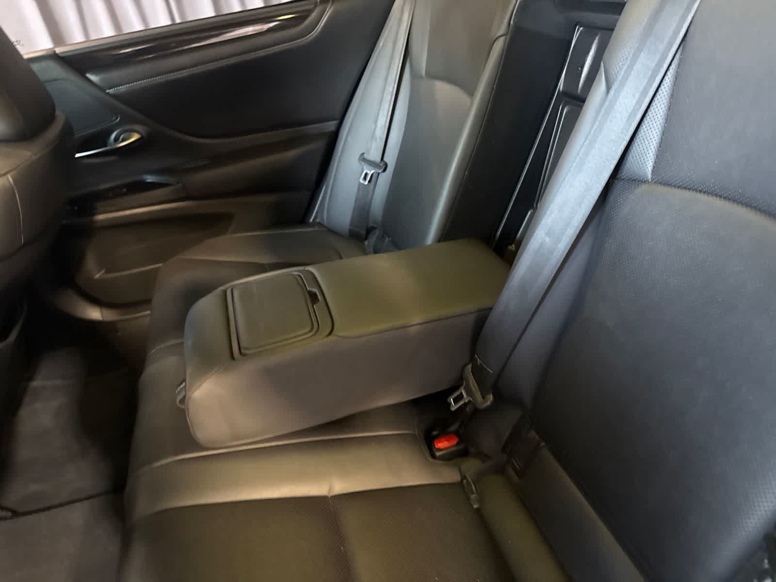 Used 2020 Lexus ES 300h w/ Premium Package FWD image 16