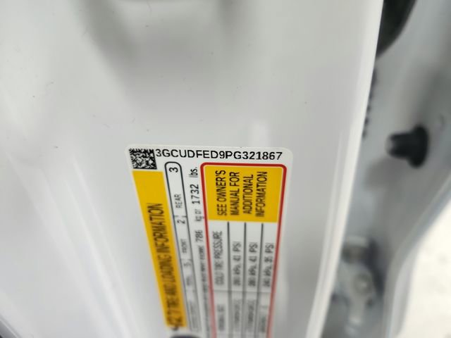 Used 2023 Chevrolet Silverado 1500 LT Trail Boss w/ Protection Package image 11