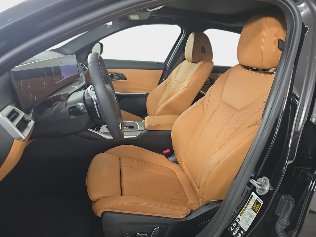 Used 2025 BMW 330i xDrive Sedan w/ Premium Package image 18