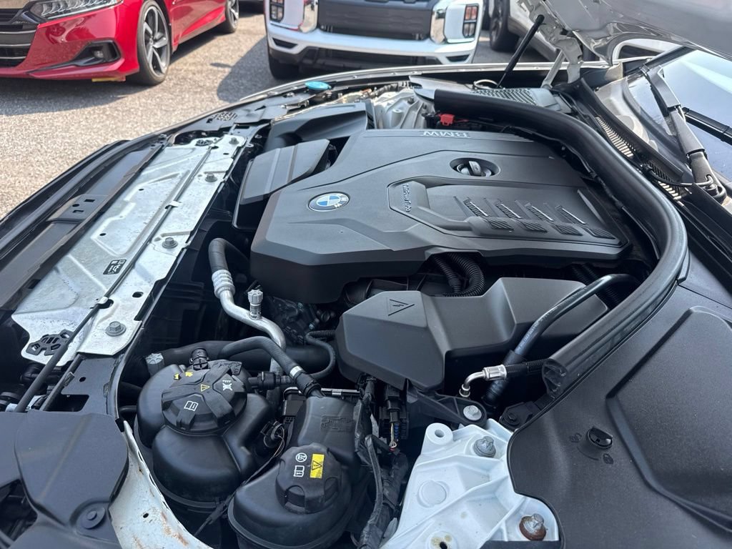 Used 2019 BMW 330i xDrive Sedan w/ M Sport Package AWD/4WD image 36