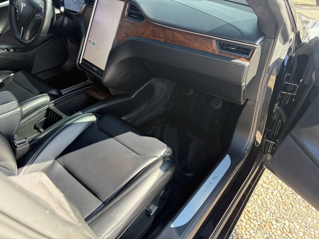 Used 2019 Tesla Model S Performance AWD/4WD image 14