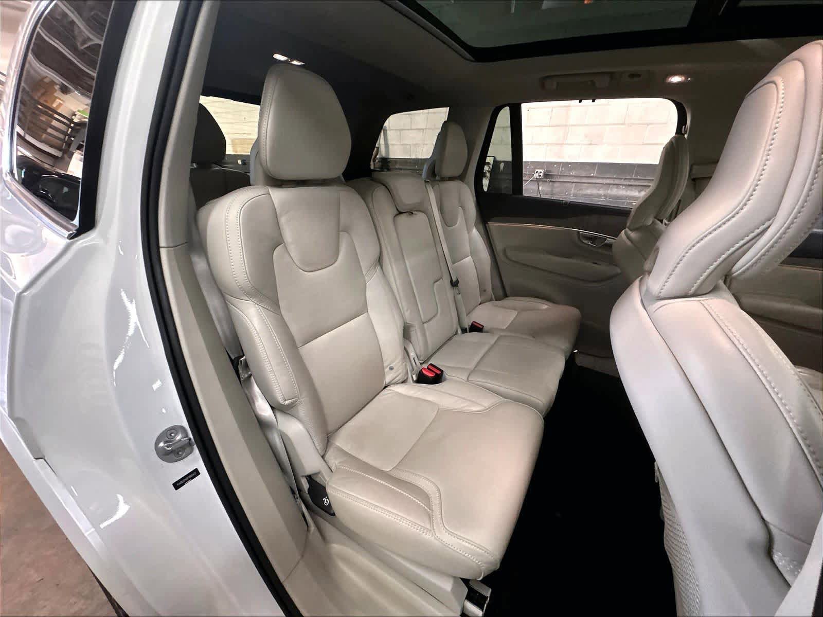 Used 2023 Volvo XC90 B6 Ultimate AWD/4WD image 29