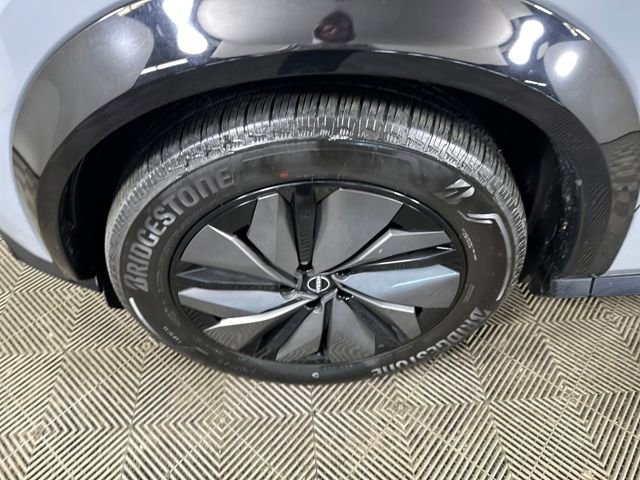 Used 2024 Nissan Ariya AWD image 10