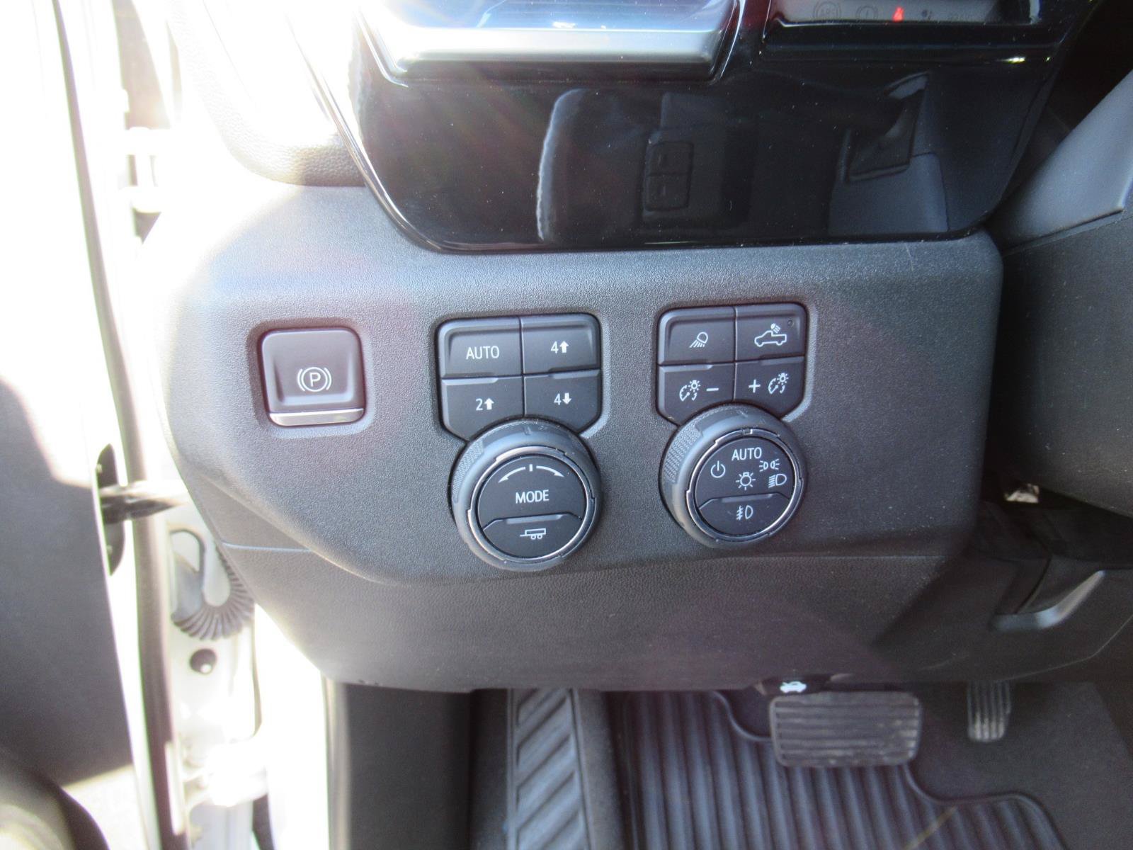 Used 2023 Chevrolet Silverado 1500 RST w/ All Star Edition Plus AWD/4WD image 21