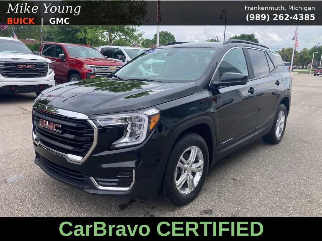 Used 2024 GMC Terrain SLE w/ Driver Convenience Package AWD/4WD image 1