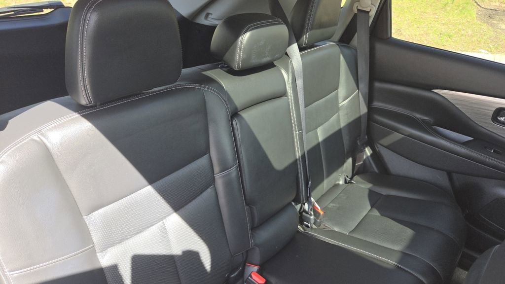 Used 2018 Nissan Murano SL w/ Moonroof Package image 31