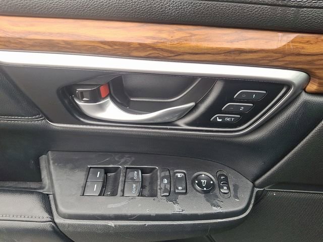 Used 2021 Honda CR-V Touring image 13