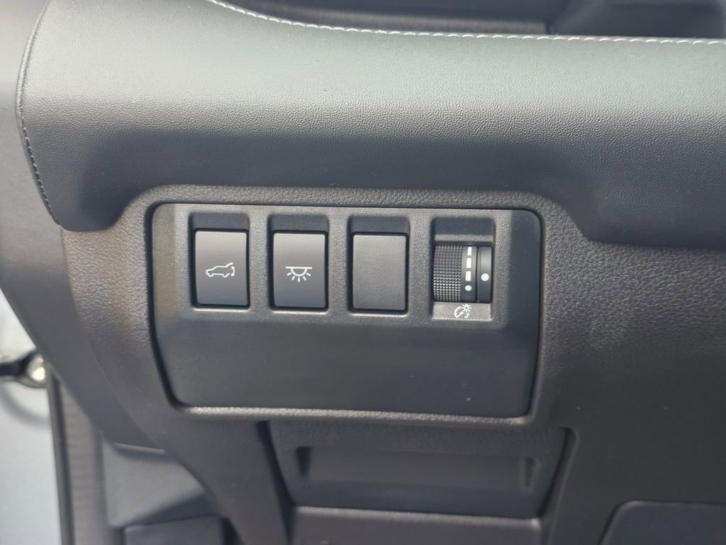 Used 2023 Subaru Ascent Limited w/ Technology Package AWD/4WD image 27